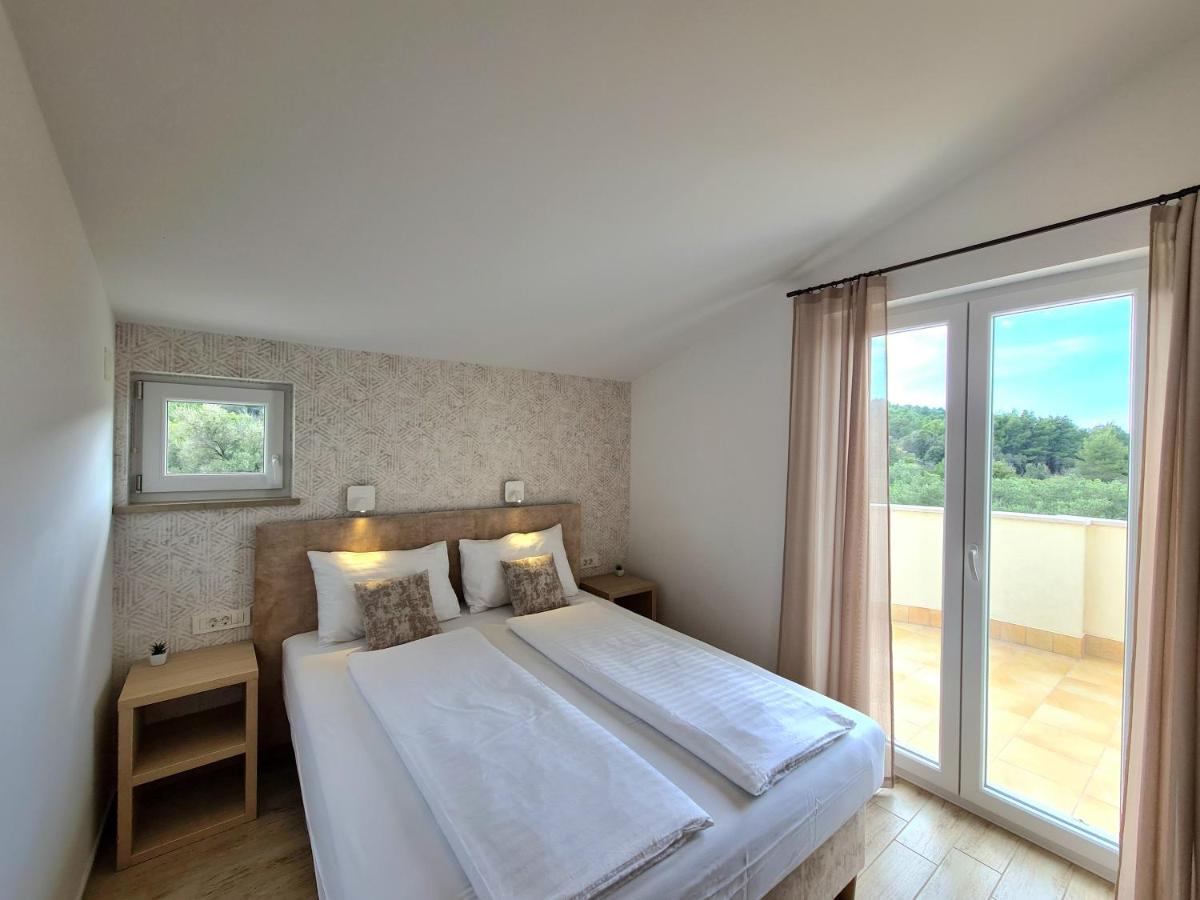 Orkula Apartments Пашман Экстерьер фото