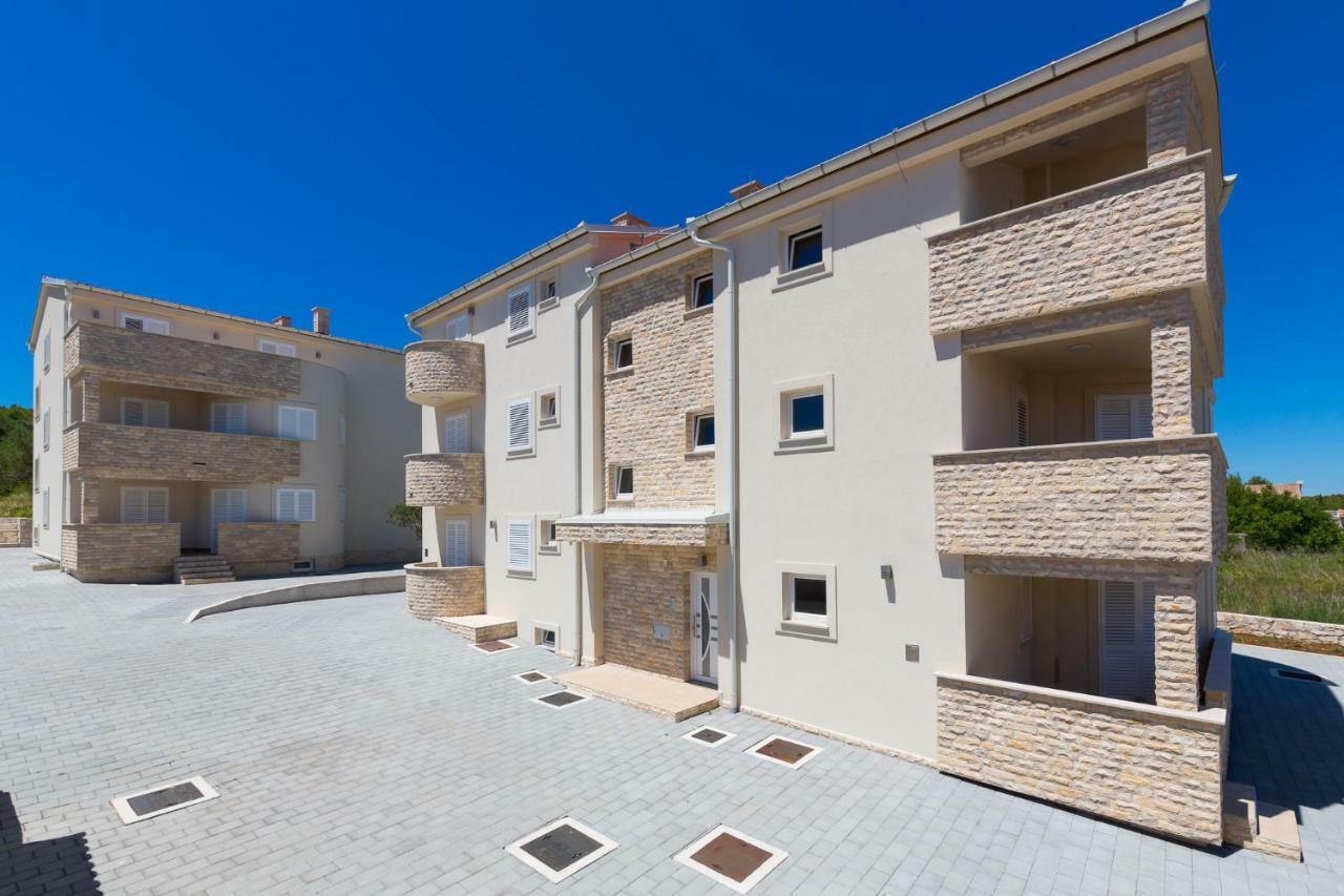 Orkula Apartments Пашман Экстерьер фото