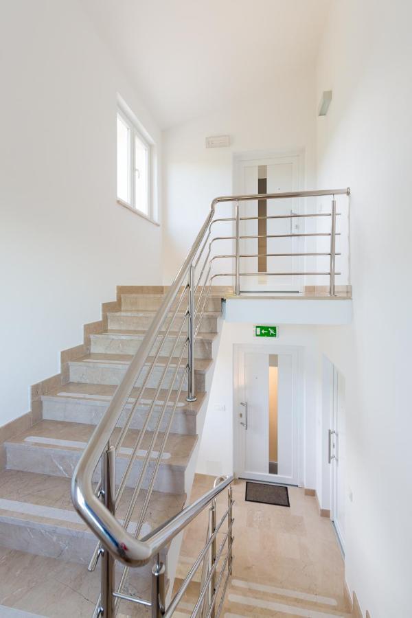 Orkula Apartments Пашман Экстерьер фото